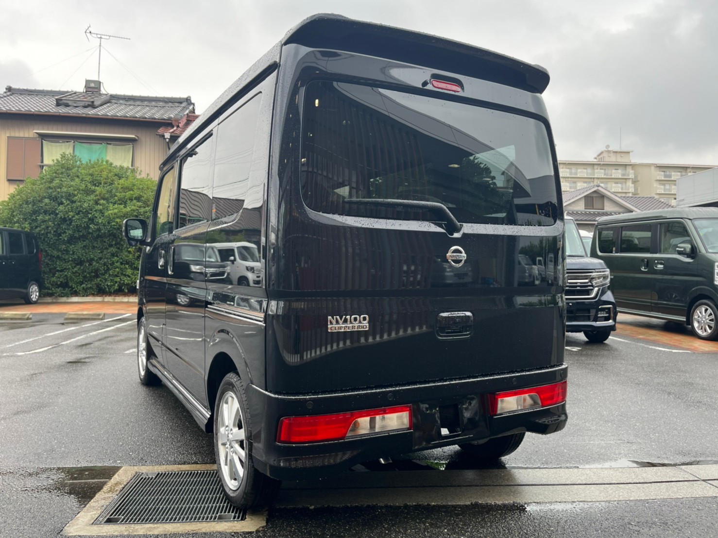 日産 NV100クリッパーリオ E　4WD