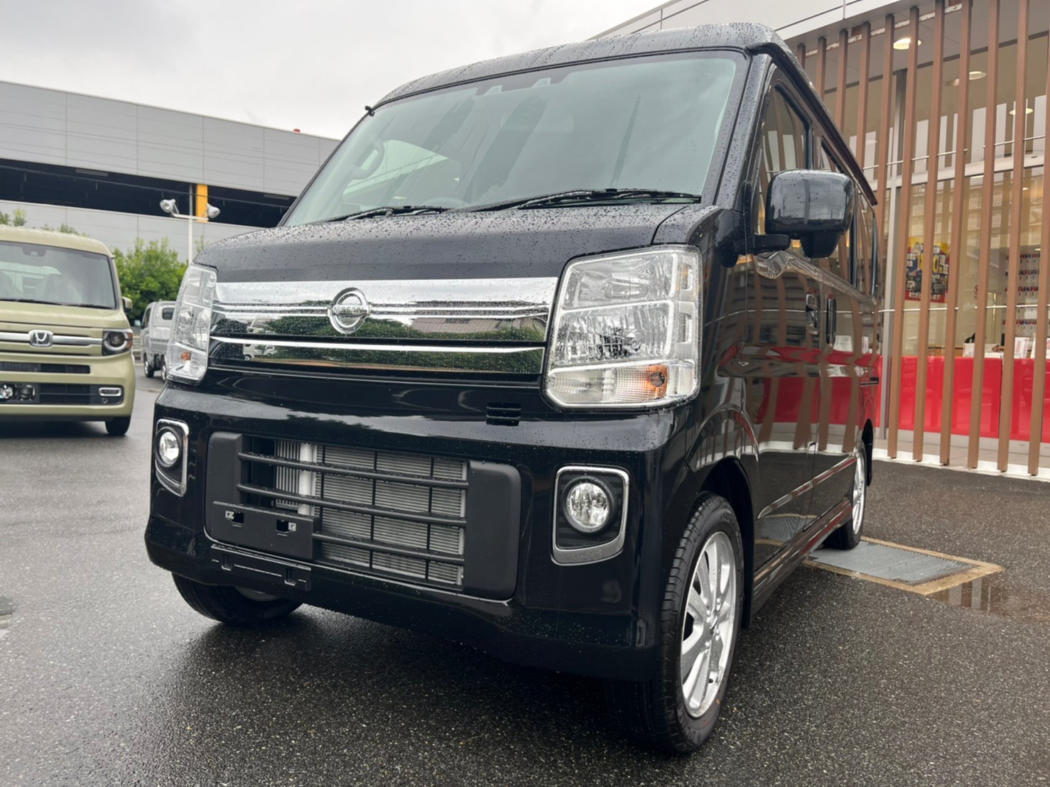 日産 NV100クリッパーリオ E　4WD