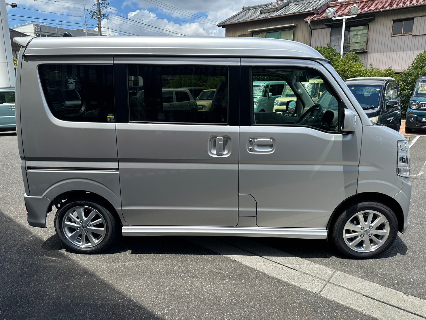 日産 NV100クリッパーリオ E