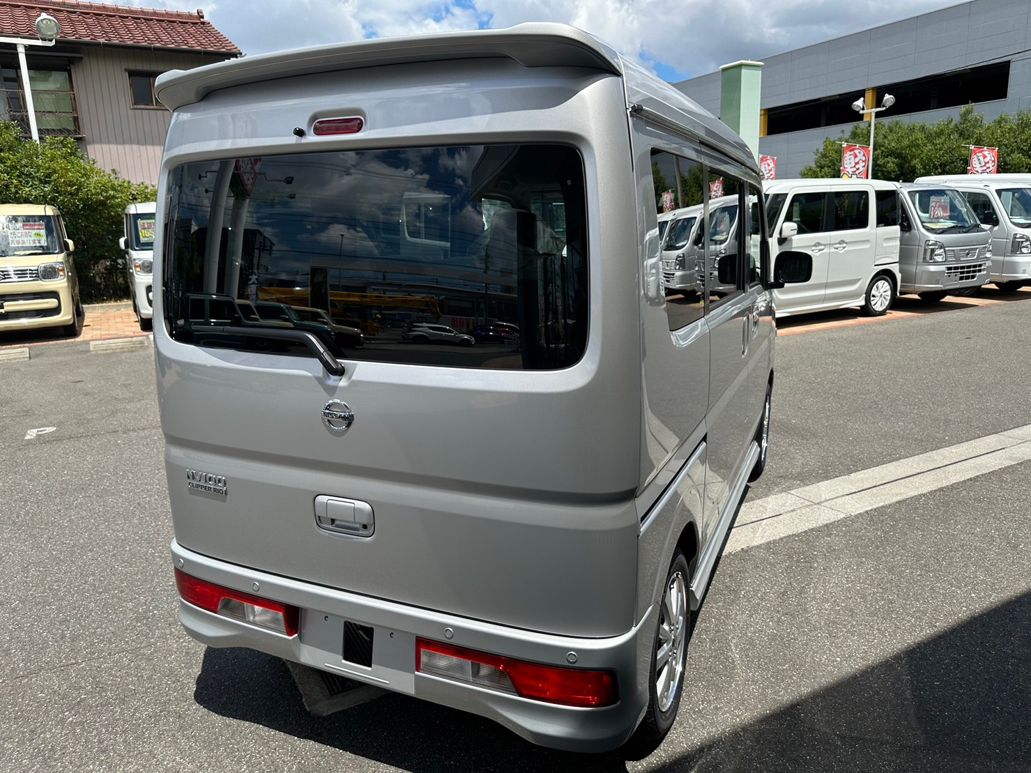 日産 NV100クリッパーリオ E