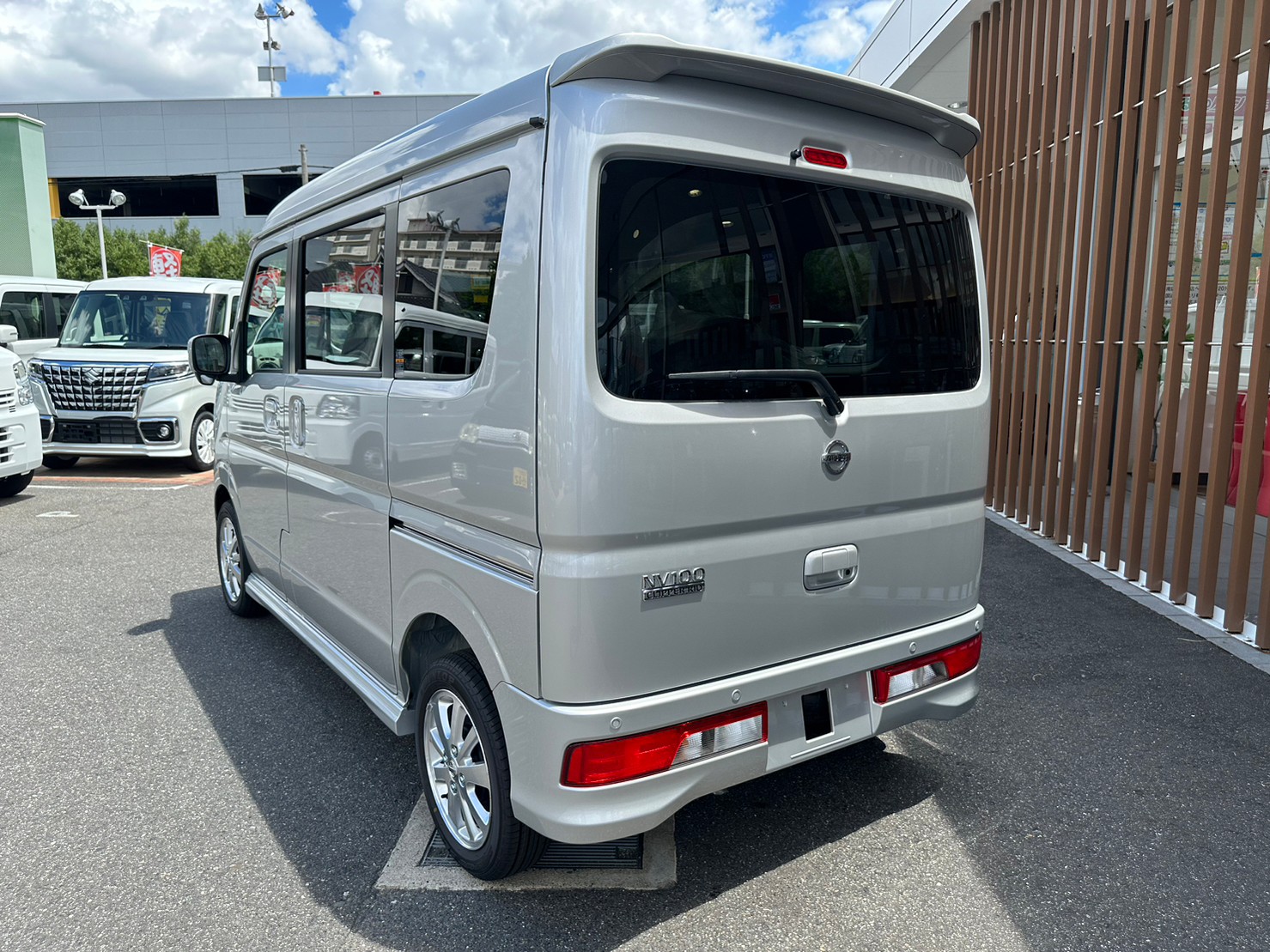 日産 NV100クリッパーリオ E