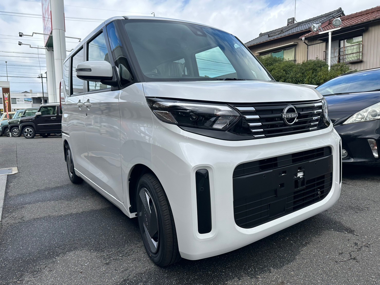 日産 ルークス X