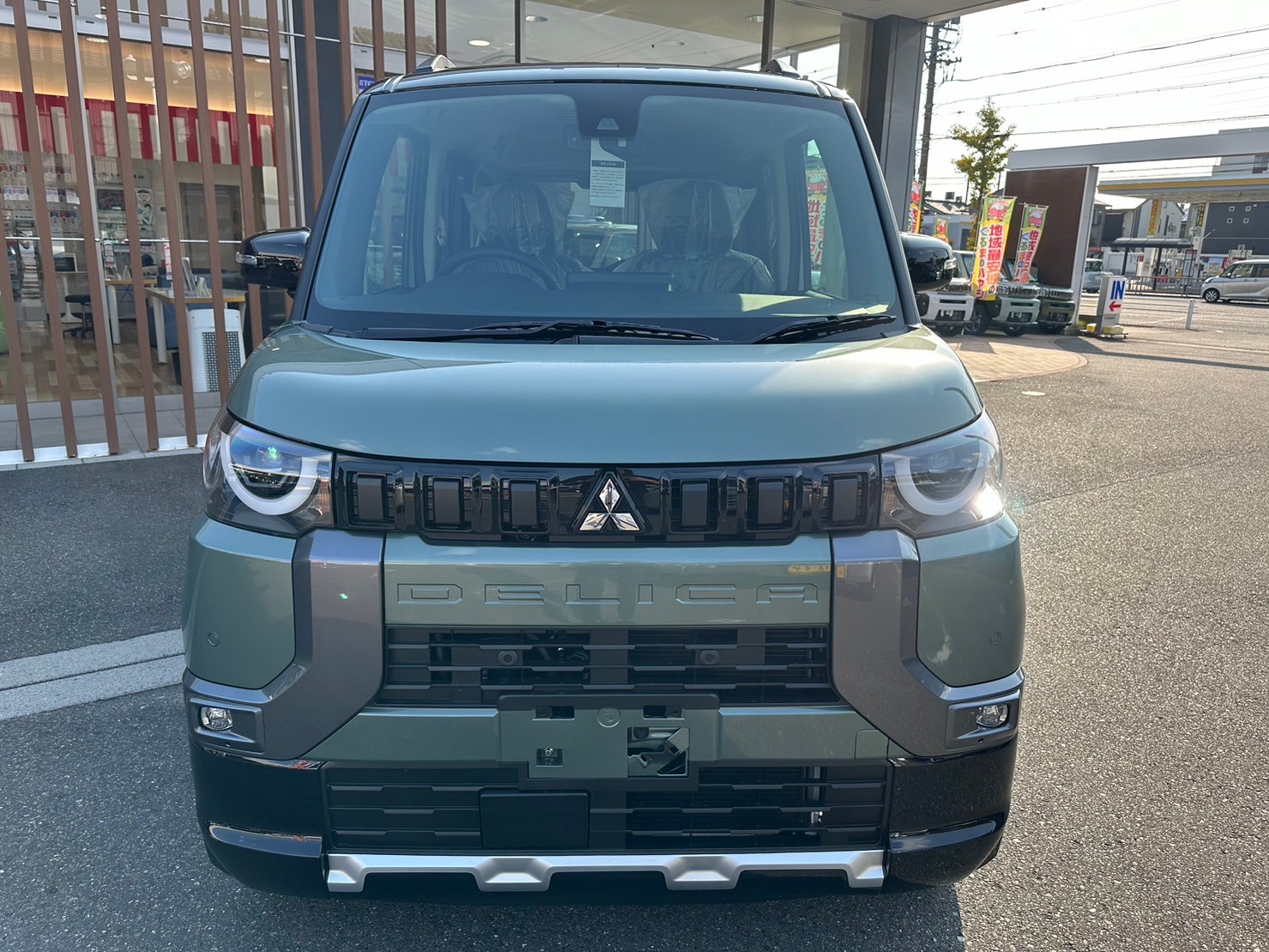 三菱 デリカミニ T　4WD　　　