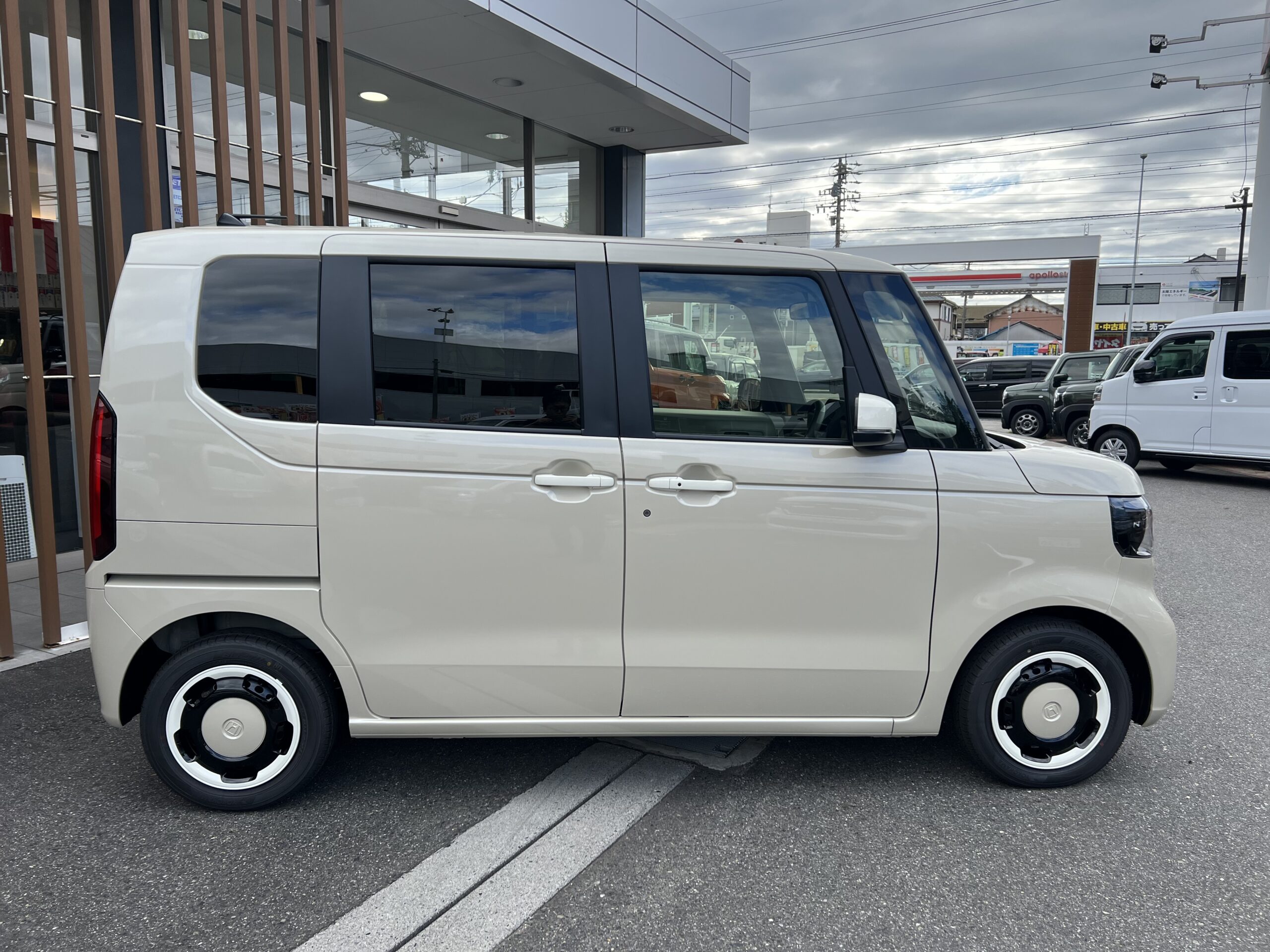 ホンダ N-BOX N-BOX　ファッションスタイル　