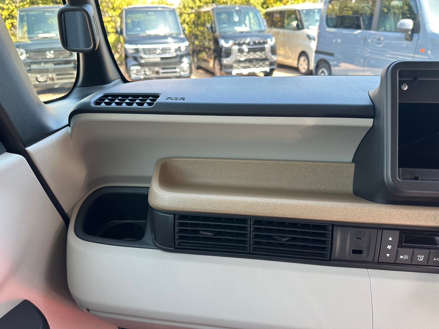 ホンダ N-BOX N-BOX　ファッションスタイル　