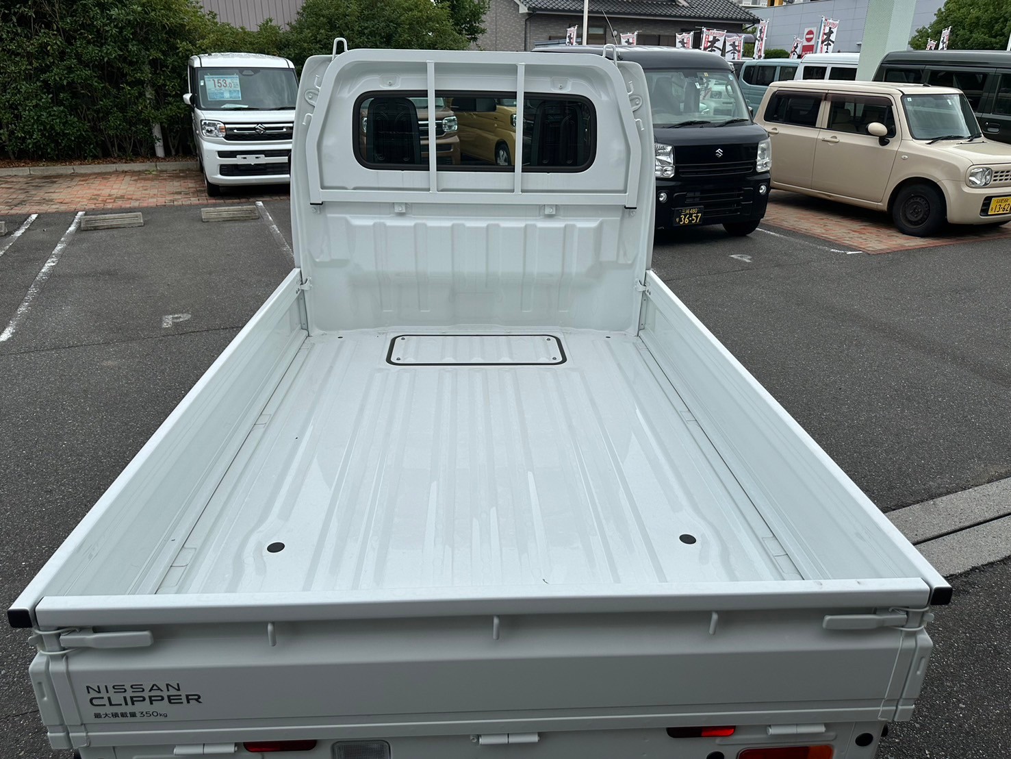 日産 クリッパートラック DX　5MT　2WD